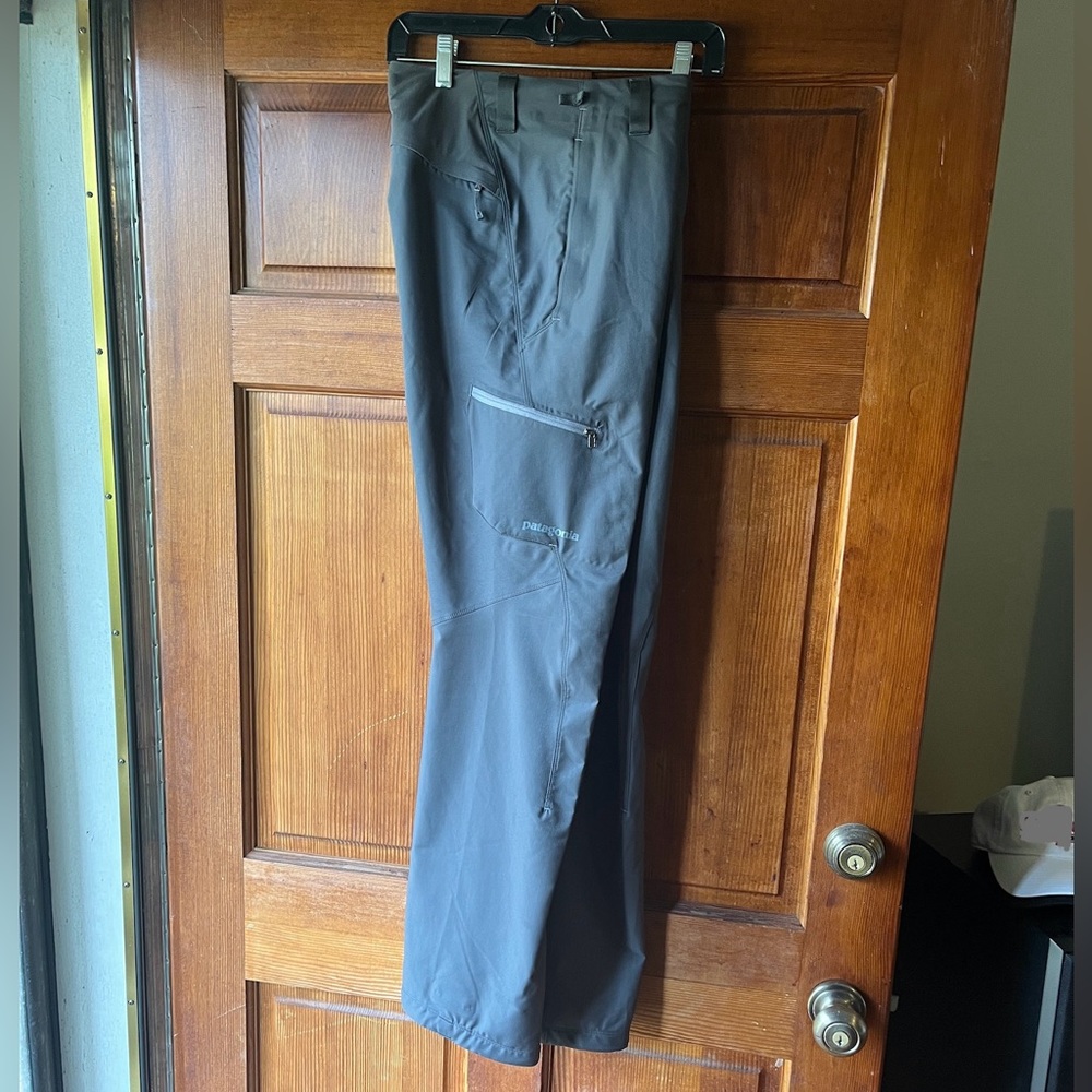 Patagonia Simul Alpine Softshell Pants, size M, Gray Excellent ++